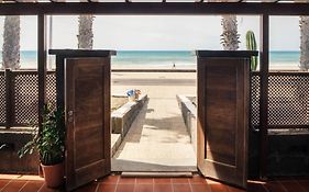 La Casa De La Playa