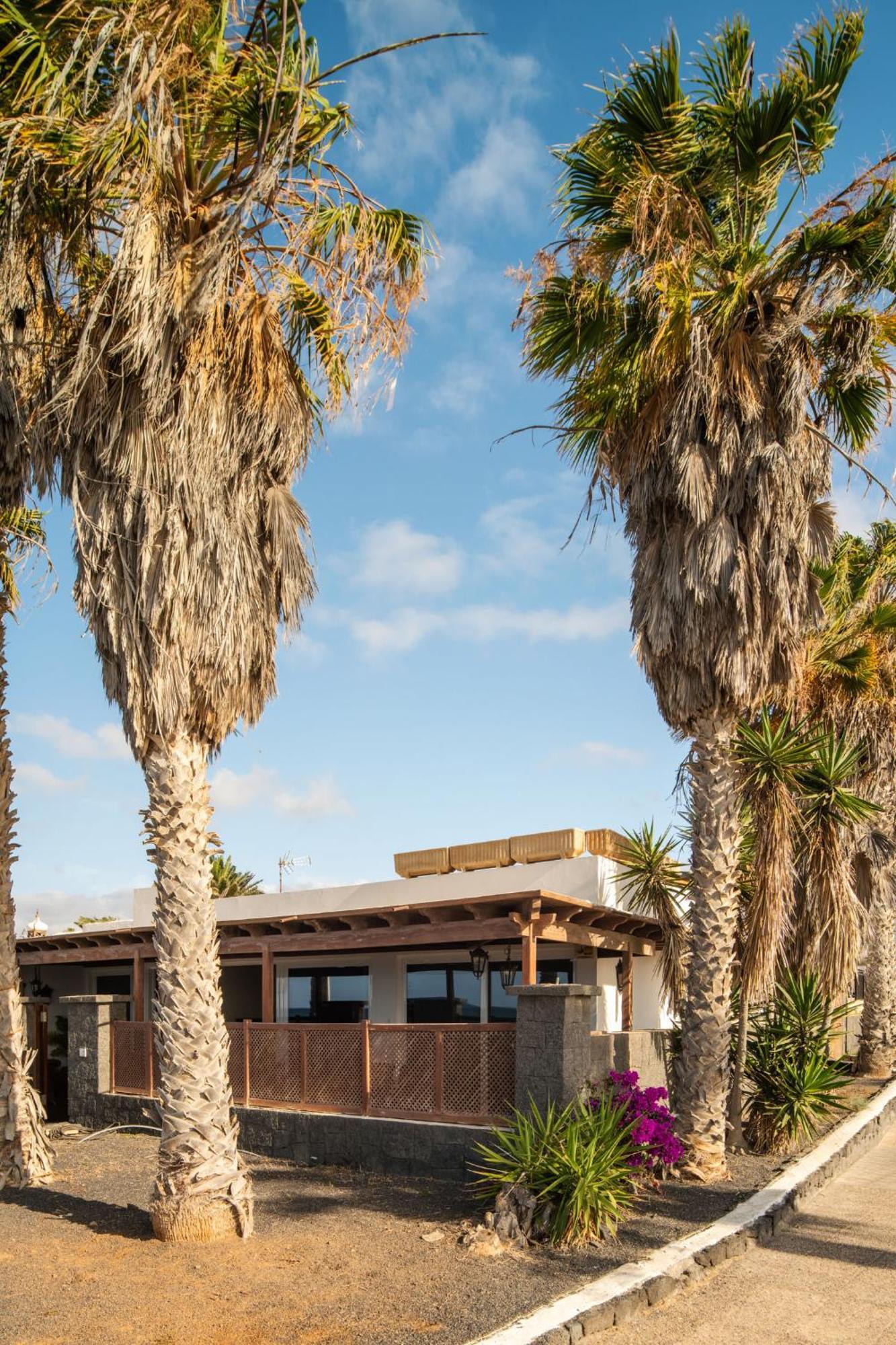 Villa La Casa De La Playa à Puerto del Carmen  Extérieur photo