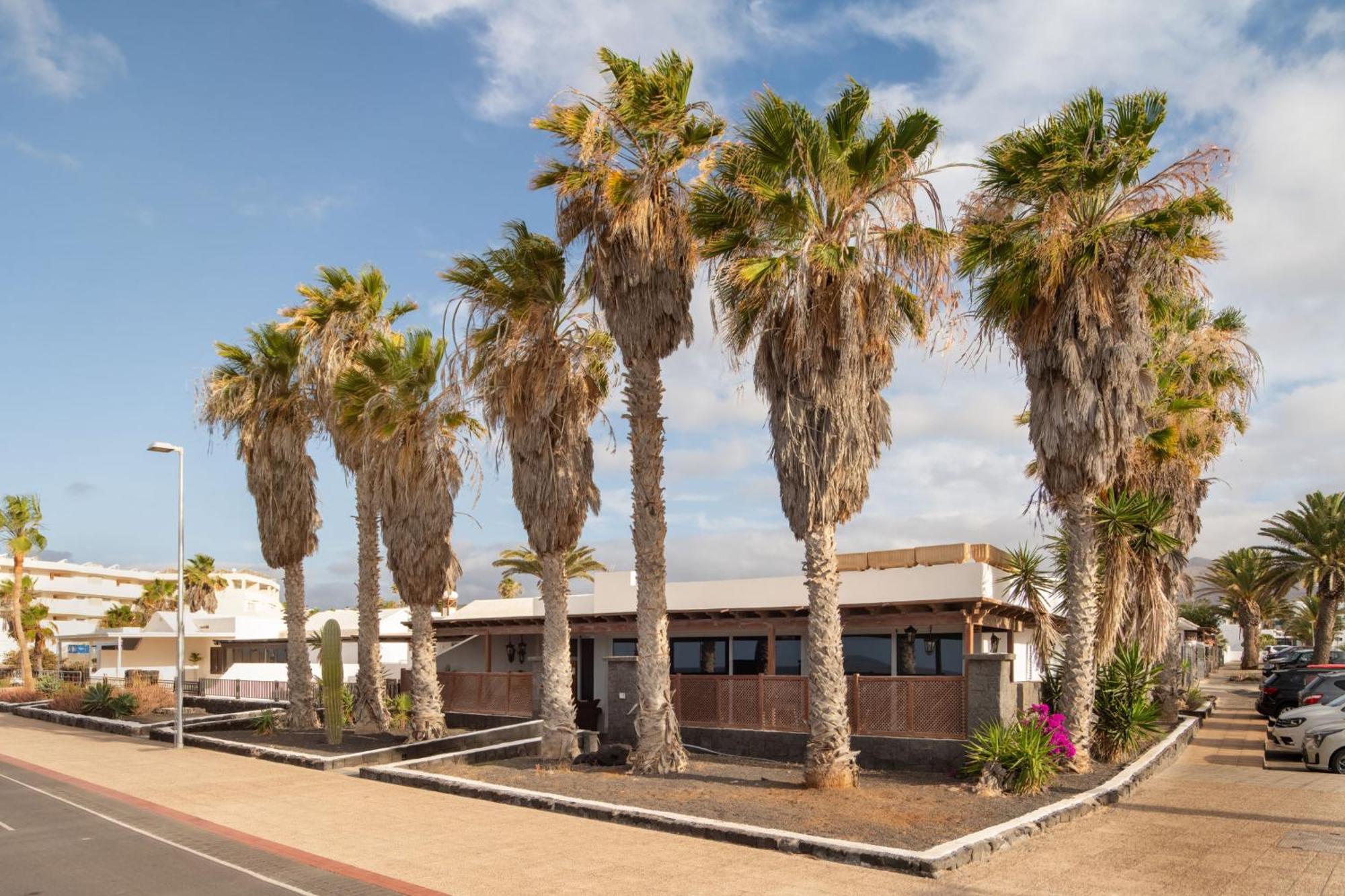 Villa La Casa De La Playa à Puerto del Carmen  Extérieur photo