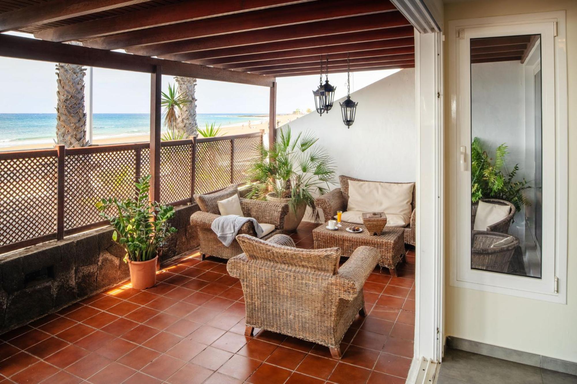 Villa La Casa De La Playa à Puerto del Carmen  Extérieur photo